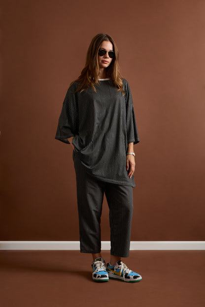 ATHENS OVERSIZED T-SHIRT